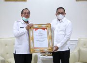 Bupati Muba Raih Penghargaan Perpusnas RI