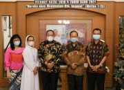 Ucapkan Selamat Natal, Bupati Muba DRA Sambangi Kediaman Uskup Agung