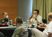 Perjuangkan Hak Tenaga Kerja Lokal