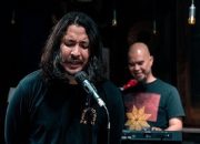 Jadi Vokalis Dewa 19, Ello Sadar Tak Bisa Gantikan Posisi Ari Lasso dan Once