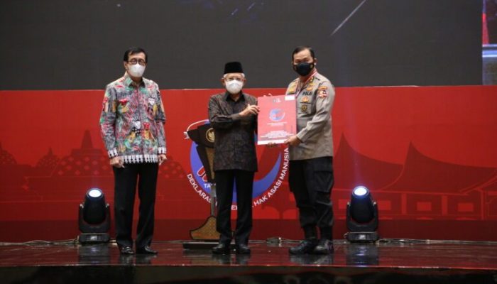 Polri Raih Penghargaan Pada Peringatan Hari HAM Sedunia ke 74